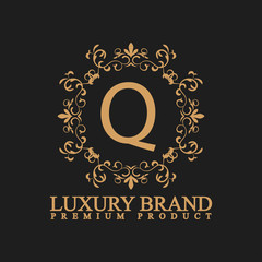 Luxury logo Q