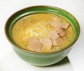Thai soup with duck (duck fillet, harusame noodles, pineapple, coconut milk, Curry, lime)