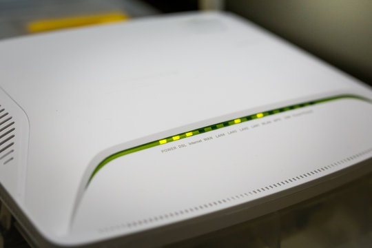 internet status light on router