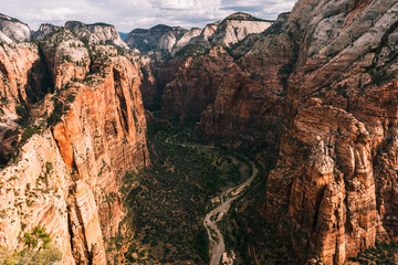 Zion national park: Scenic view of rock formations in Utah, USA