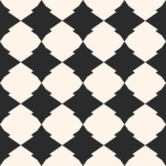 Vector geometric seamless pattern in Islamic style. Moroccan tiles ornament