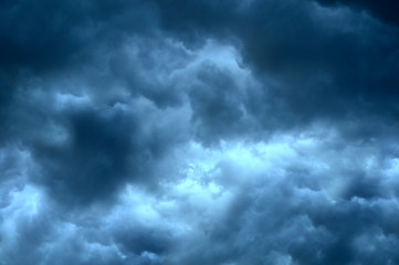 Naklejka na ściany i meble The sky with beautiful storm clouds