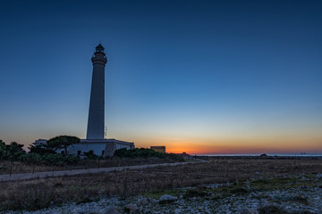 Il faro di San Vito lo Capo al crepuscolo, provincia di Trapani IT	