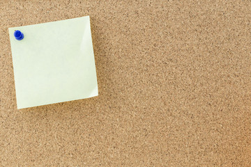 note papers on wooden background