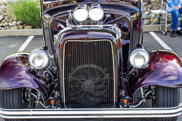 Fototapeta na wymiar Front End Grill Of Hot Rod Automobile