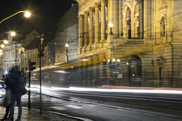 Fototapeta premium A look at the bridge at night with traffic