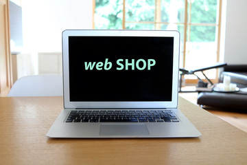 Bildschirm web shop