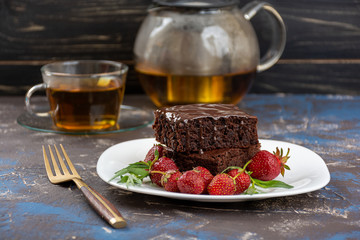 Vegan brownie with chocolate glaze
