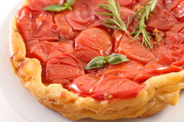 tomato quiche tatin
