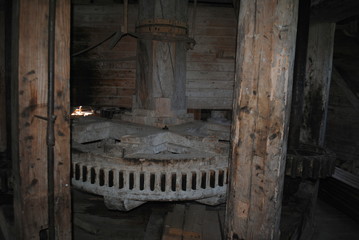alte Windmühle innen