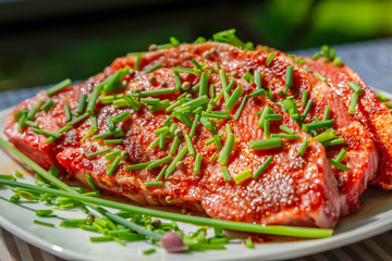 Steak mit Schnittlauch