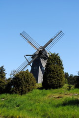 alte Windmühle in Schweden