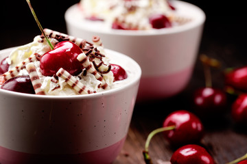 kirsch quark dessert