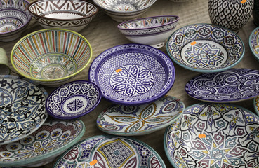 Ceramic dishes craftsmen