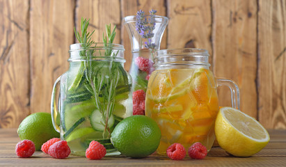 Infused fruit detox water