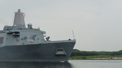 LANDING CRAFT -  An American warship sails out of the harbor © Wojciech Wrzesień