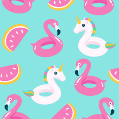 Zomerzwembad drijvend met flamingo en eenhoorn. Naadloze patroon. Vector illustratie.