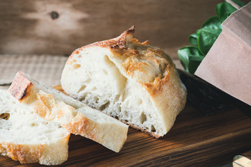 Green salad and freshly cut bread