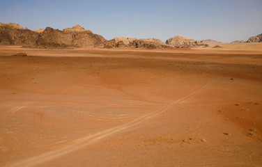 Fototapeta na wymiar Track to Nowhere in Wadi Rum Desert in Jordan