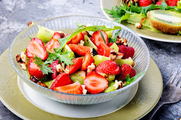 Vitamin salad with strawberry