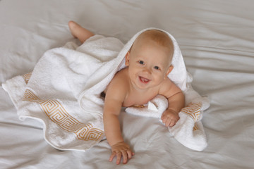 Happy baby after shower 7 months