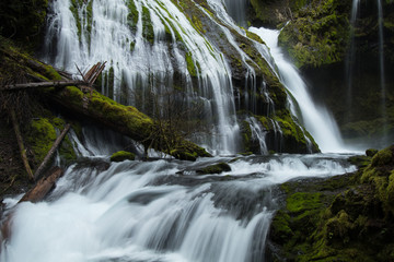 Obraz premium Wodospad Panther Creek