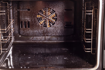 dreckiger Backofen