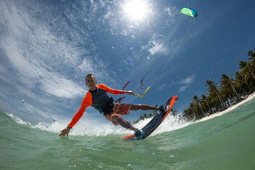  Kite surfer