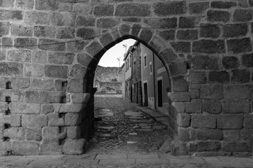 Ancient medieval gate in the historical town of San Felices de los Gallegos. Spain.