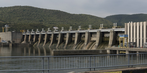 Dam on river, Iron Gate I Hydroelectric Power Station, Danube River, Drobeta-Turnu Severin, Mehedinti County, Oltenia, Romania