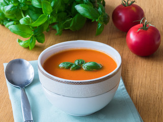 Homemade Vegan Cream of Tomato Soup