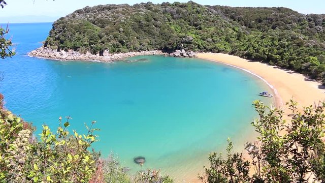 New Zealand Abel Tasman national park perfect beach bay