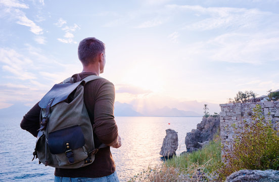 Travelling men deals