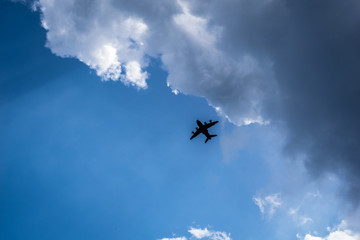 Flugzeug Wolken silhouette