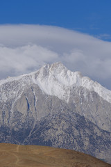 Snow coverd peaks of the Sierra Mountains