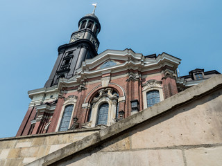 Fototapeta na wymiar Hauptkirche St. Michaelis