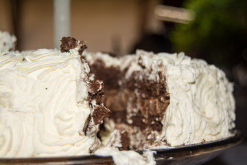White and brown cake