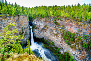 Fototapeta premium Spahats Falls on Spahats Creek in Wells Gray Provincial Park at Clearwater British Columbia, Canada
