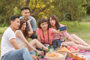 selfie with his friends