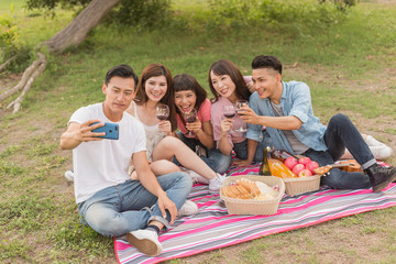 selfie with his friends