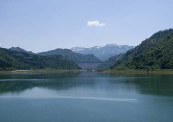 Fototapeta na wymiar 夏の田子倉湖