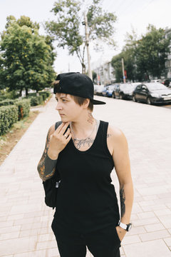 Lesbian woman walking on the street