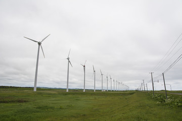 Fototapeta na wymiar 北海道の風力発電所