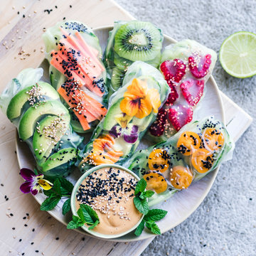 Fruit and vegetable spring rolls with peanut butter dip