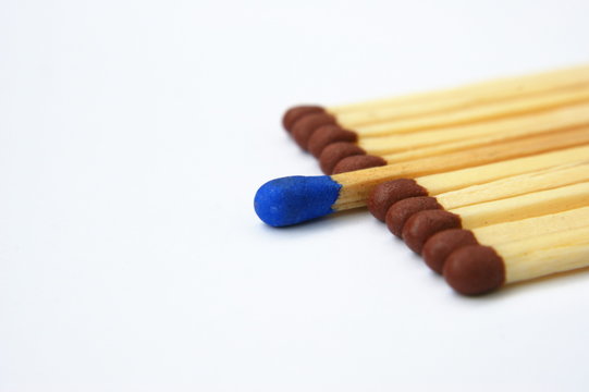 Brown matches with one blue in the middle