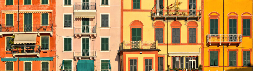 Fototapeta na wymiar colorful facade of old architecture bildings and windows in Lerici in Liguria, Italy
