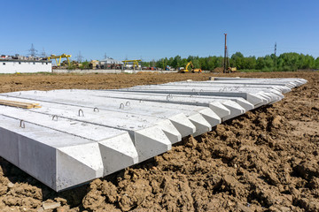 stilt piling machine