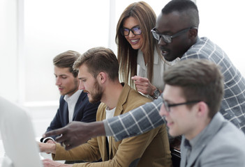 employees discussing a new business project