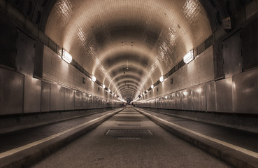 Elbtunnel Hamburg Blick