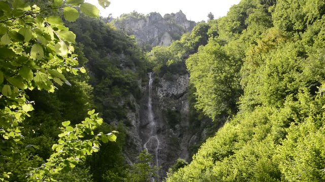 il suono della cascata di Pal&agrave;e